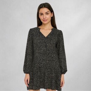 Easel Los Angeles Dress M Black Floral Mini V-Neck Long Sleeve Tiered Ruffle Hem